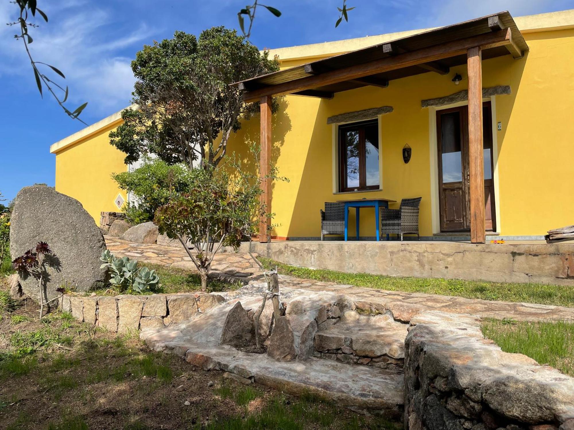 Agriturismo Campesi Casale Tra Le Vigne Aglientu Exterior foto